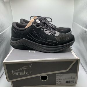 Dansko Women's Size 40 US 9.5-10 Pace Mesh Walking Shoes Black/Grey 2249